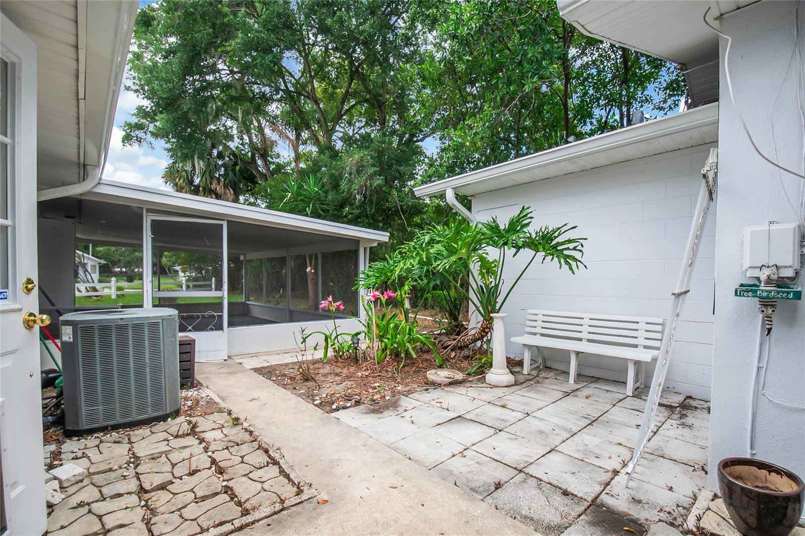 SYLVAN SHORES - Residential