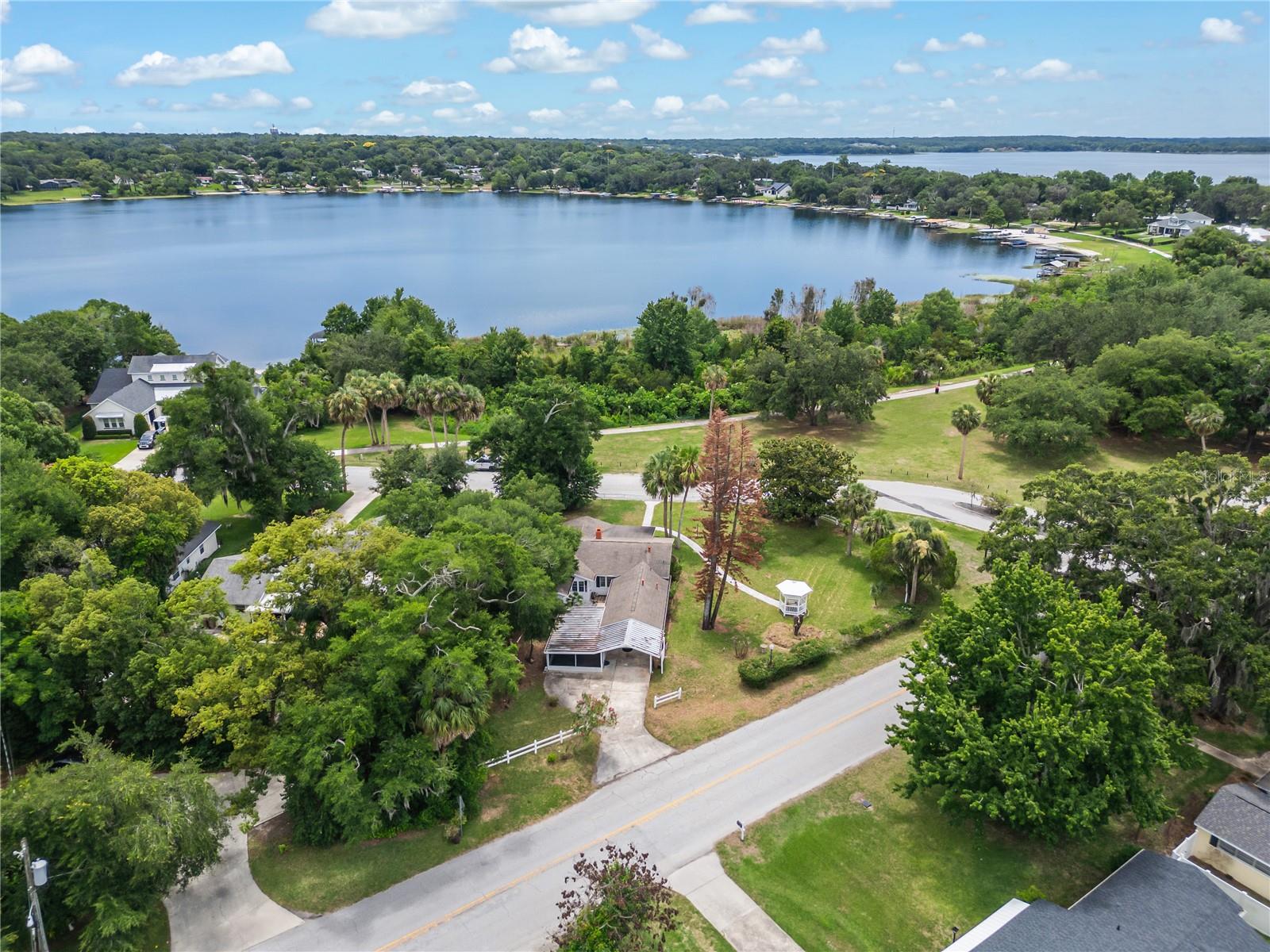 SYLVAN SHORES - Residential