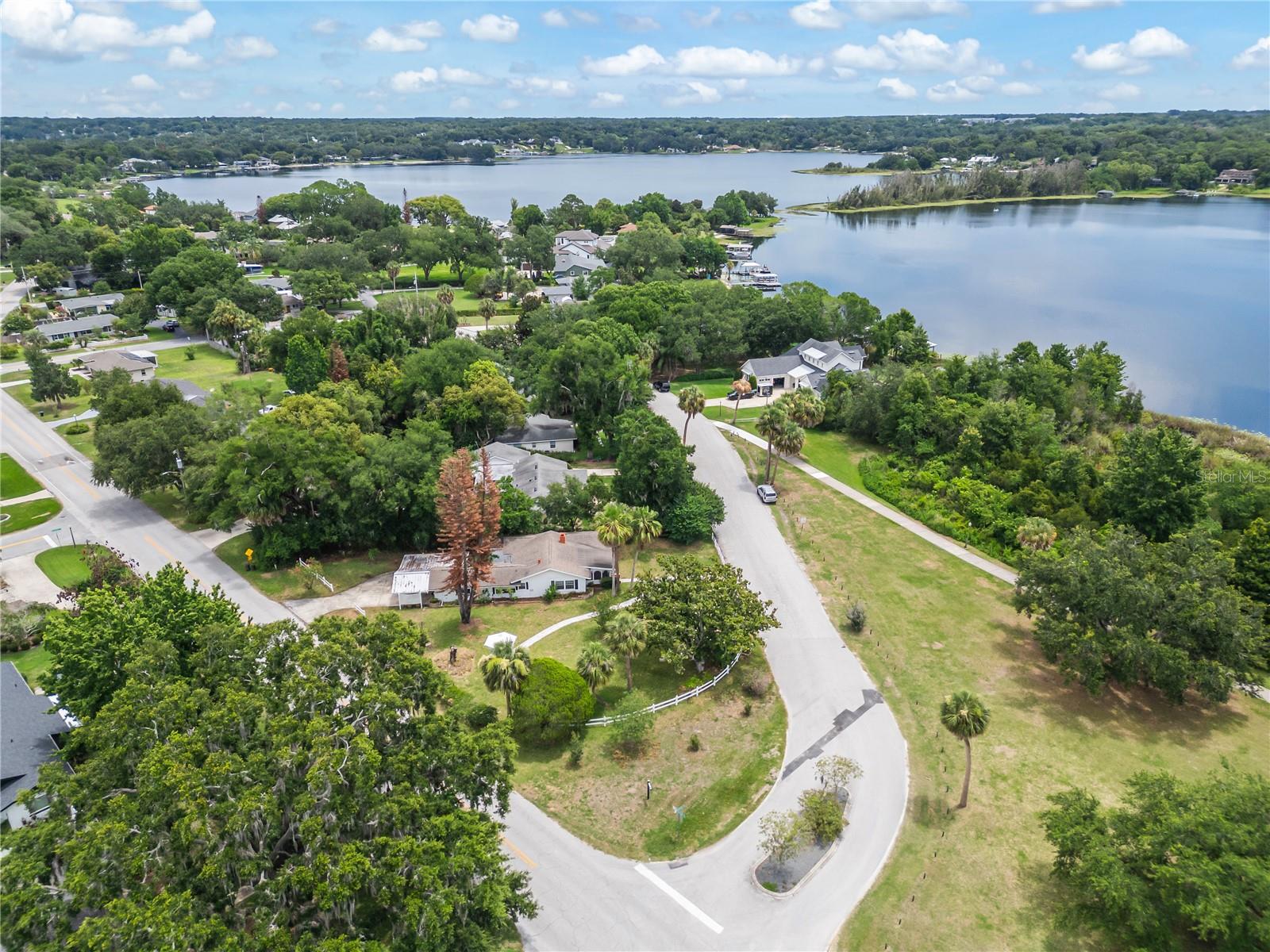 SYLVAN SHORES - Residential