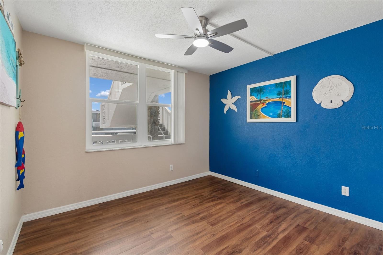 WINSTON PARK NORTHEAST - Residential