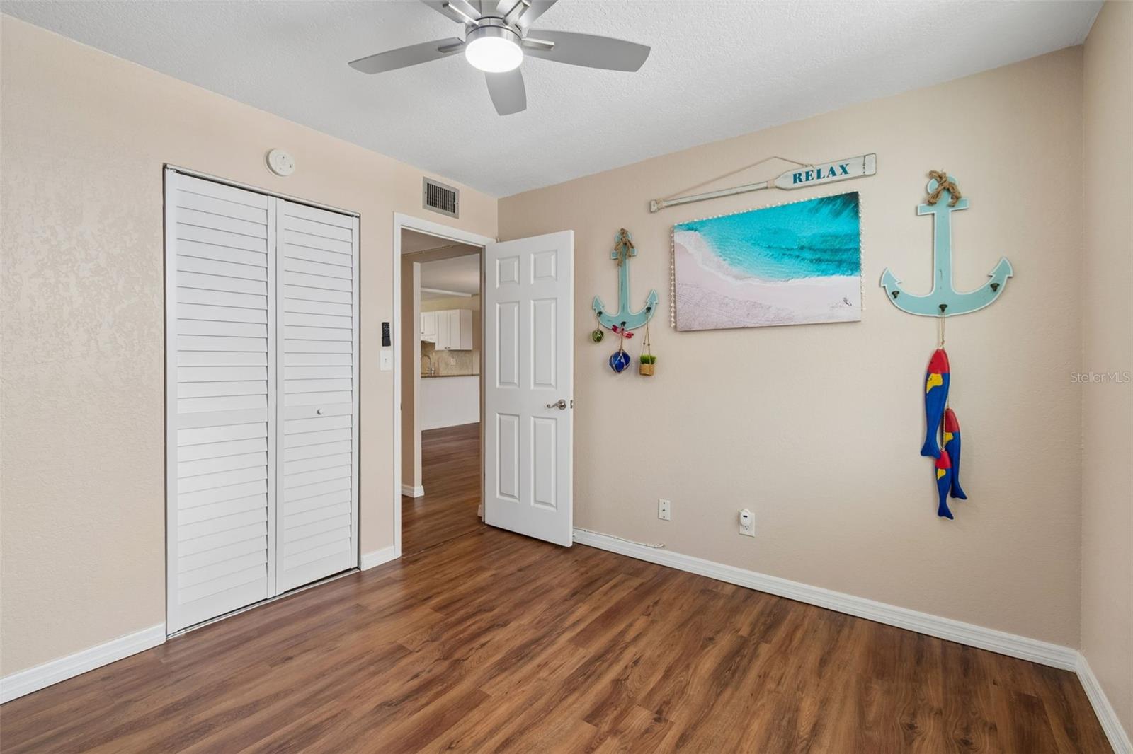 WINSTON PARK NORTHEAST - Residential