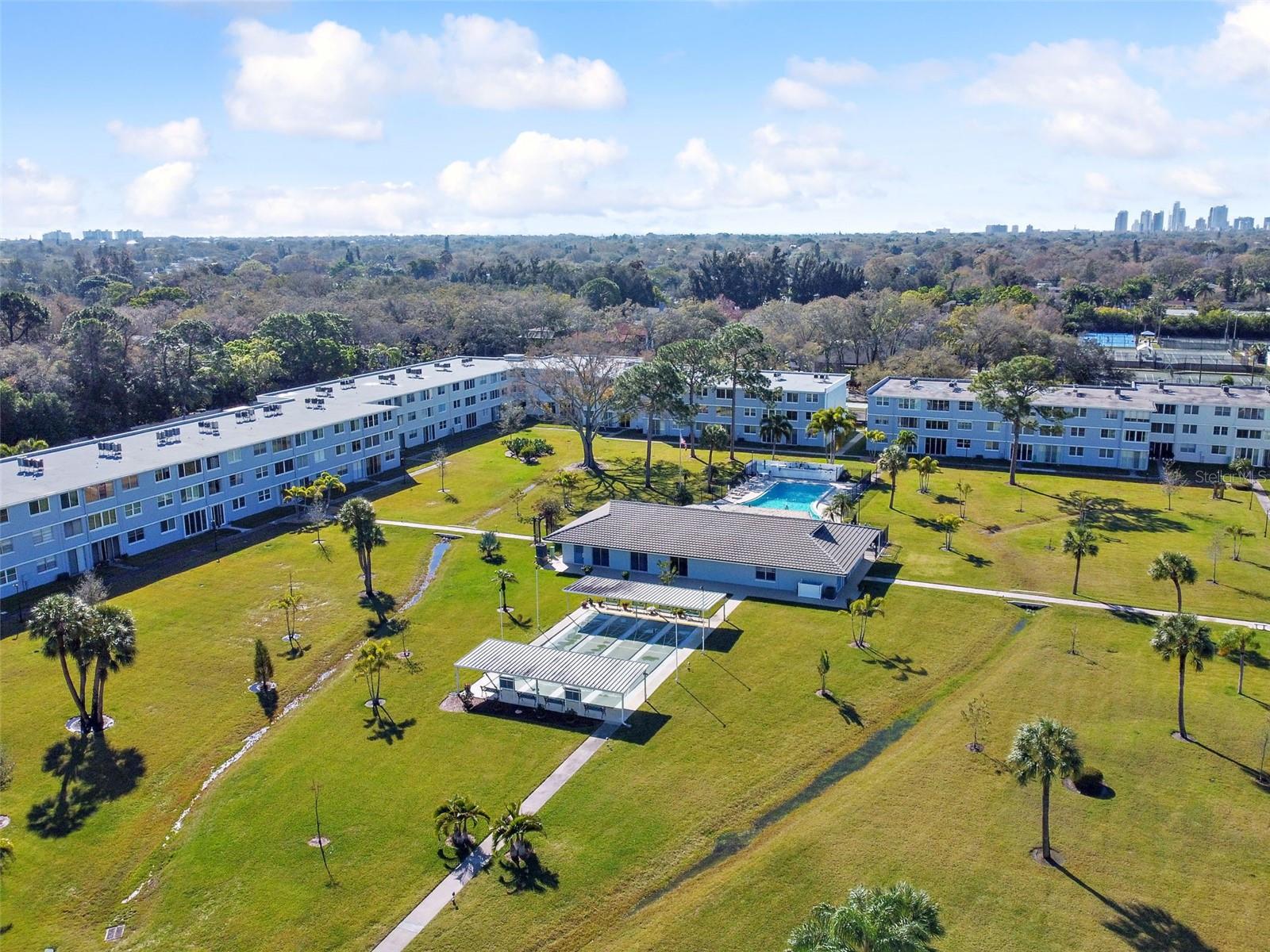 WINSTON PARK NORTHEAST - Residential