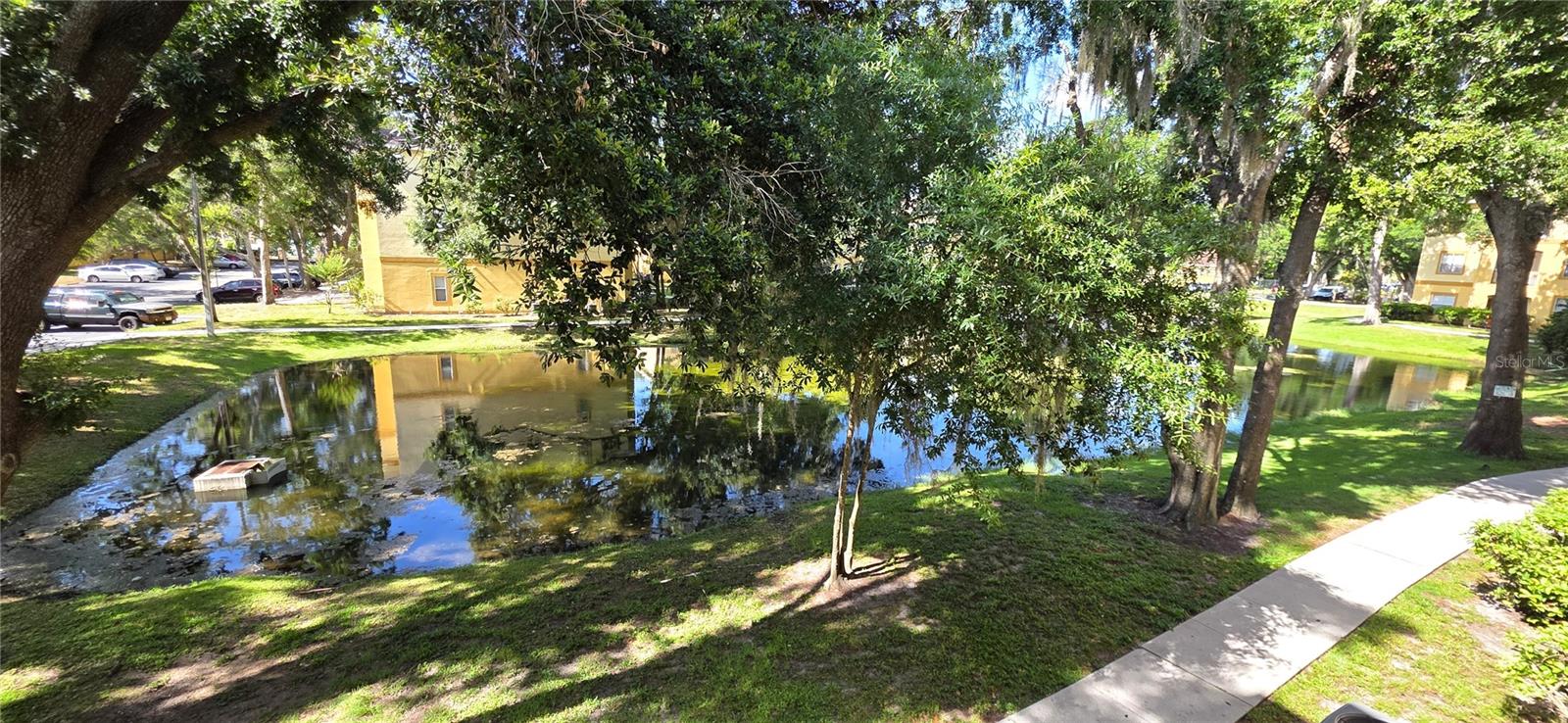 PINNACLE CARROLLWOOD - Residential Lease