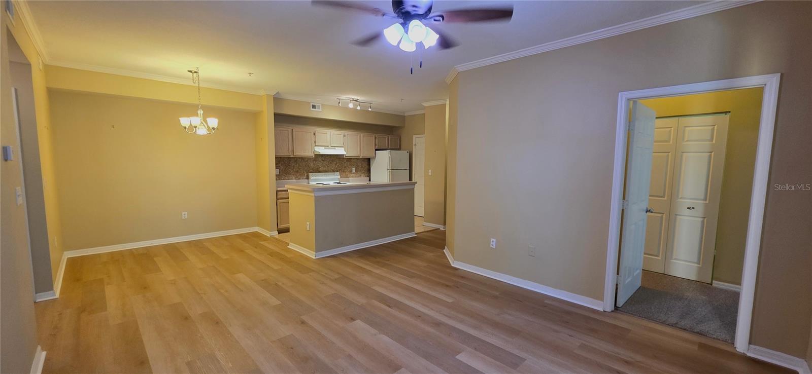 PINNACLE CARROLLWOOD - Residential Lease