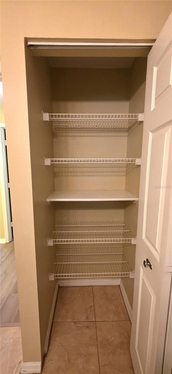 PINNACLE CARROLLWOOD - Residential Lease
