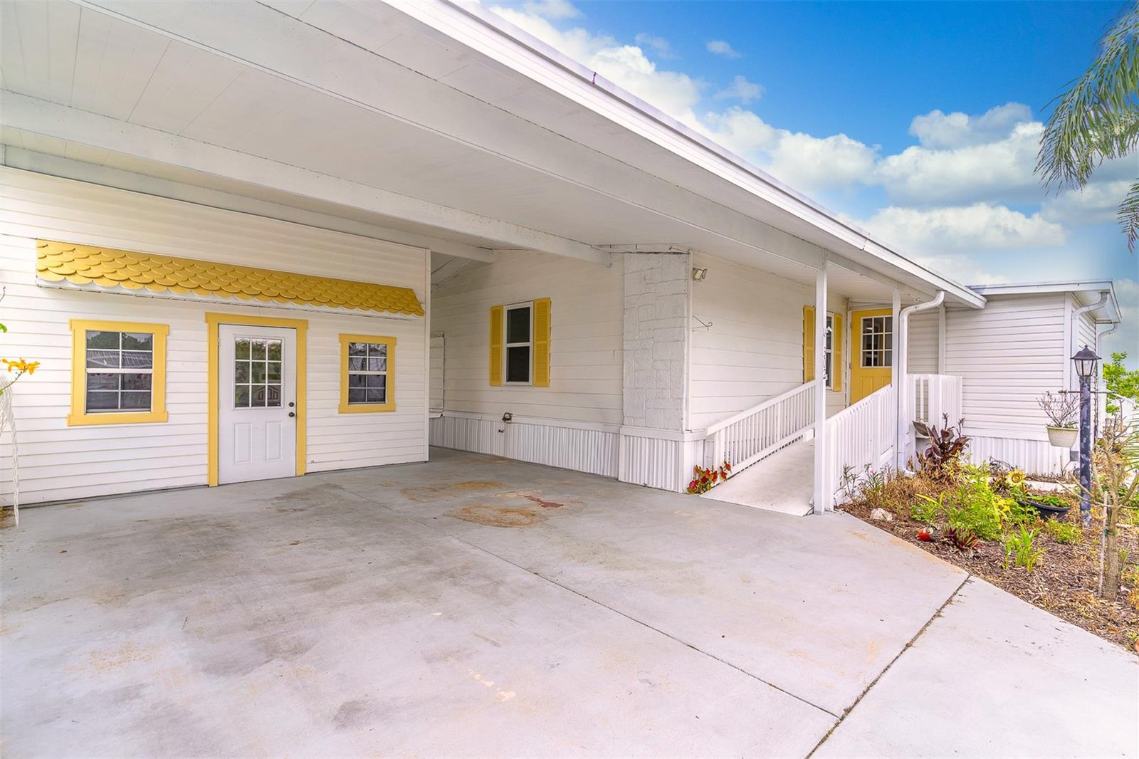 FOREST LAKES - Residential