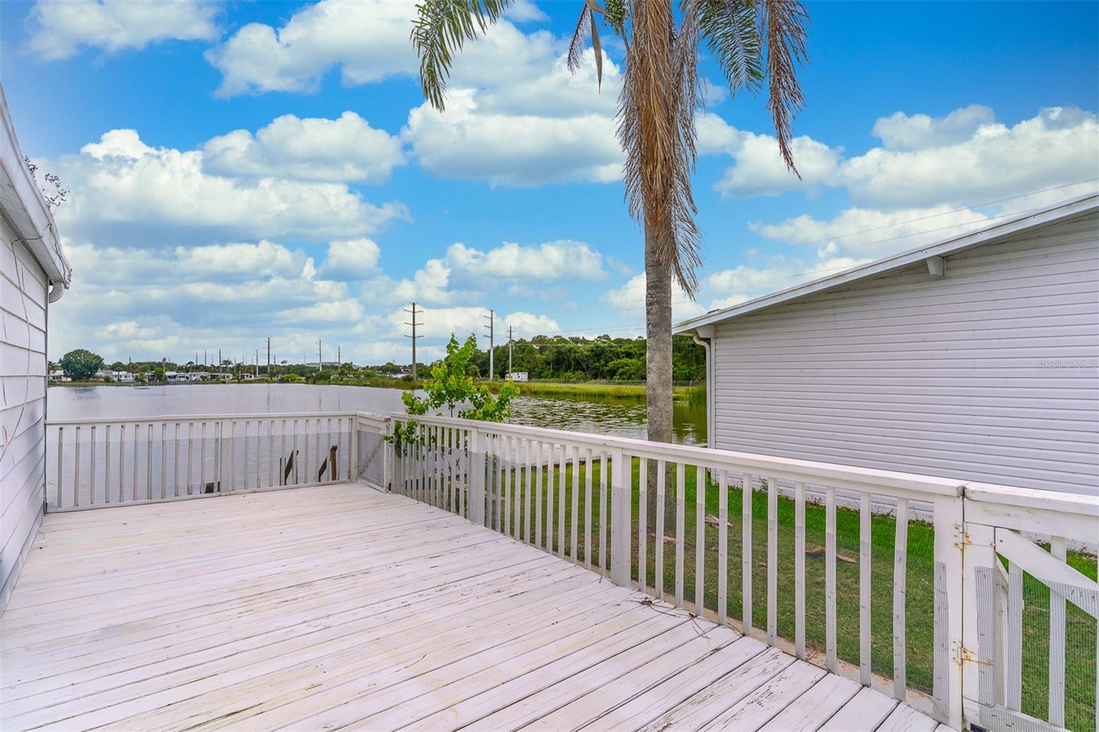FOREST LAKES - Residential