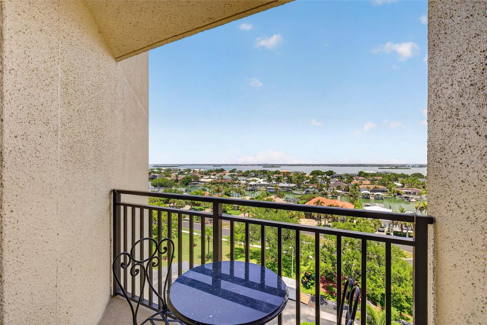 ISLAND WALK CONDO - Residential