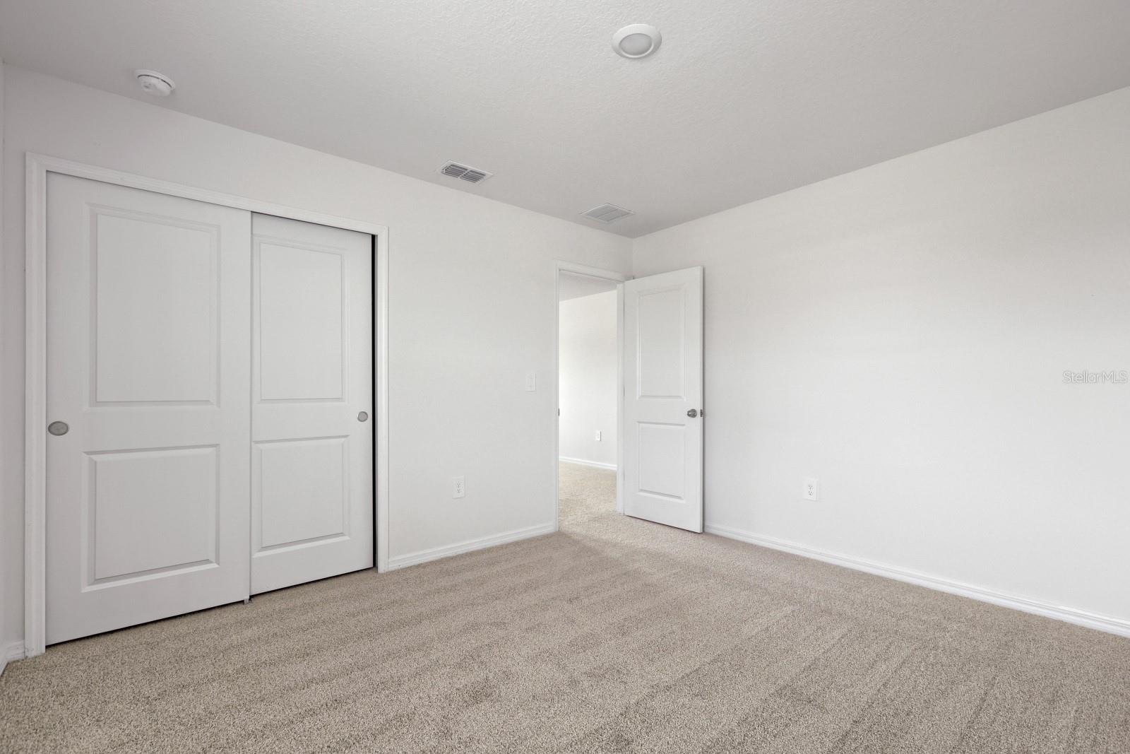 LEYLAND PRESERVE LOT 30 EASE DES IN ORB 4512 PG 79 - Residential