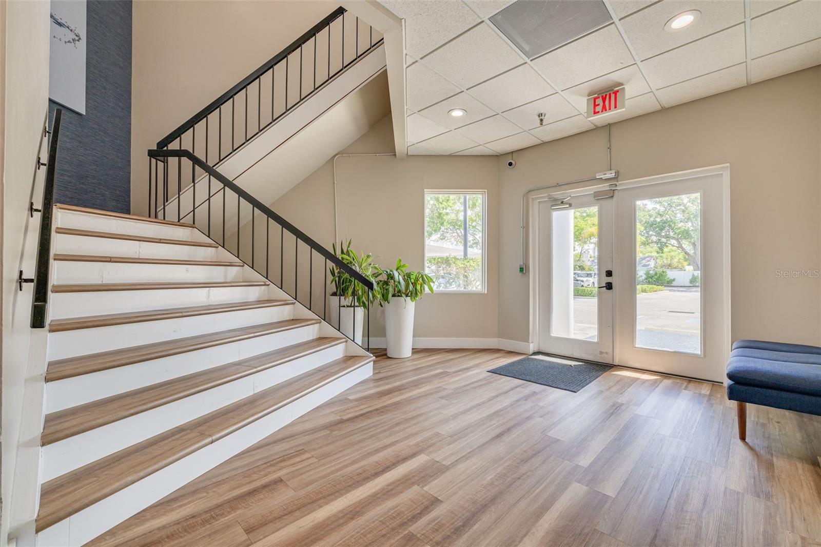 BELLEAIR HIGHLANDS - Commercial Sale