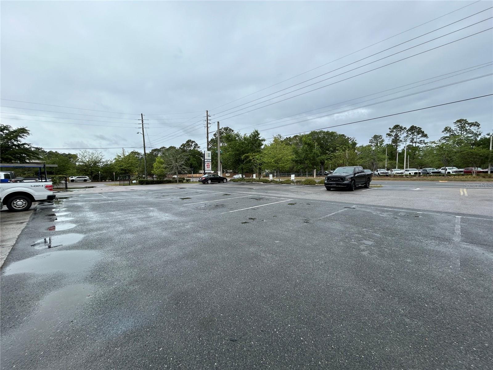 GAINESVILLE INDUST PARK - Commercial Sale