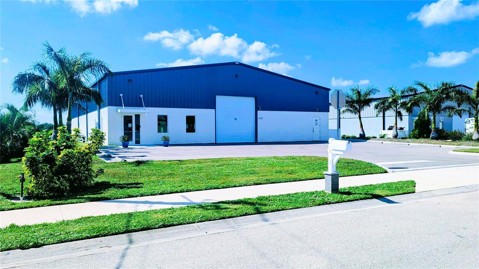 CENTRE PARK INDUST PH 1 - Commercial Sale