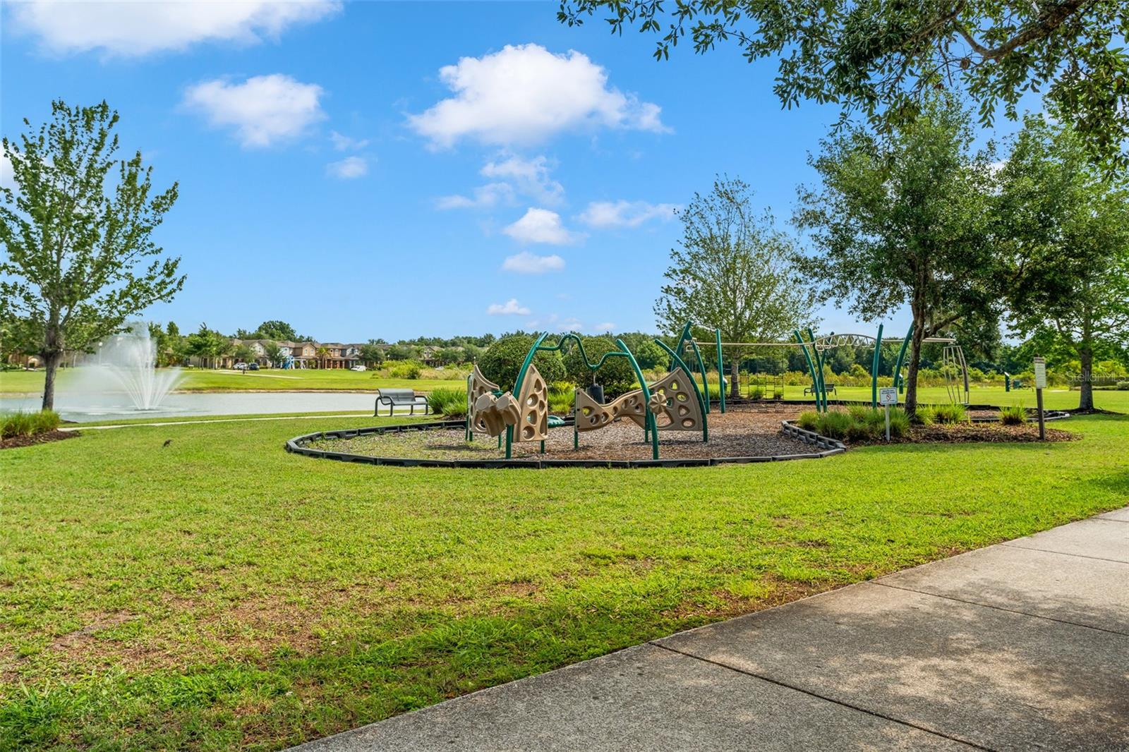 SUMMERPORT PH 05 - Residential Lease