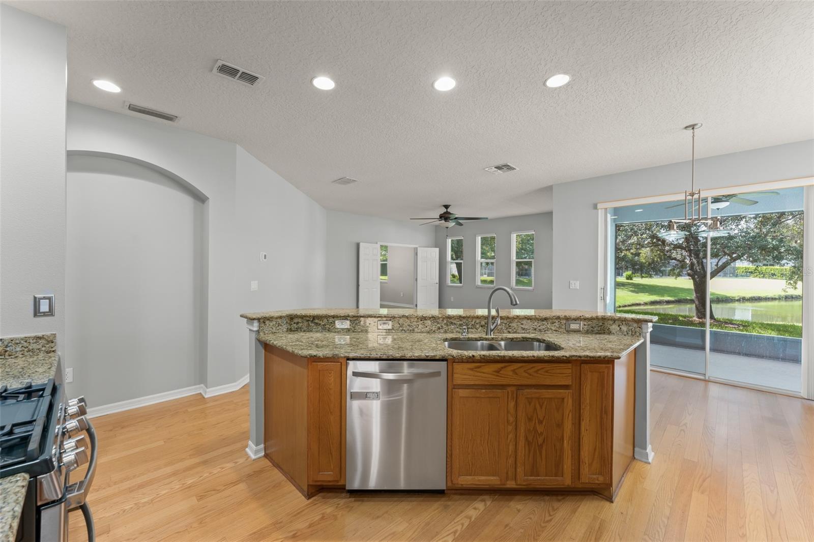 SUMMERPORT PH 05 - Residential Lease