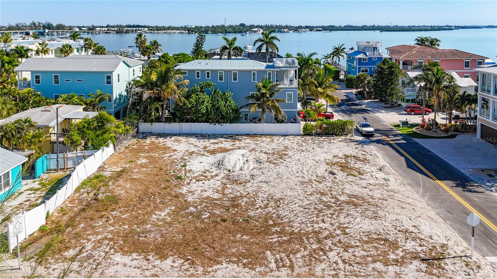 CORTEZ BEACH - Land