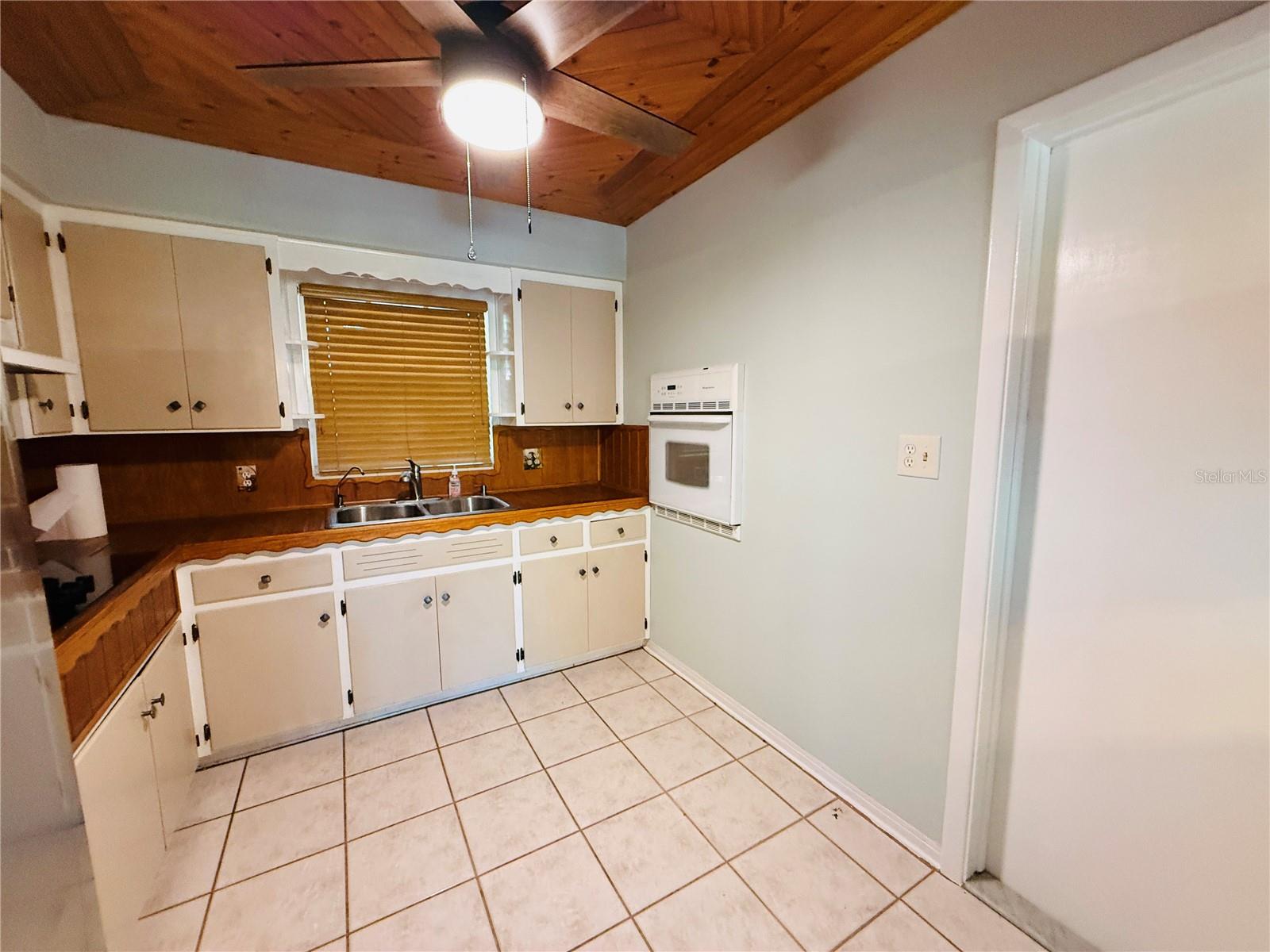 BAY RIDGE TERRACE - Residential Lease