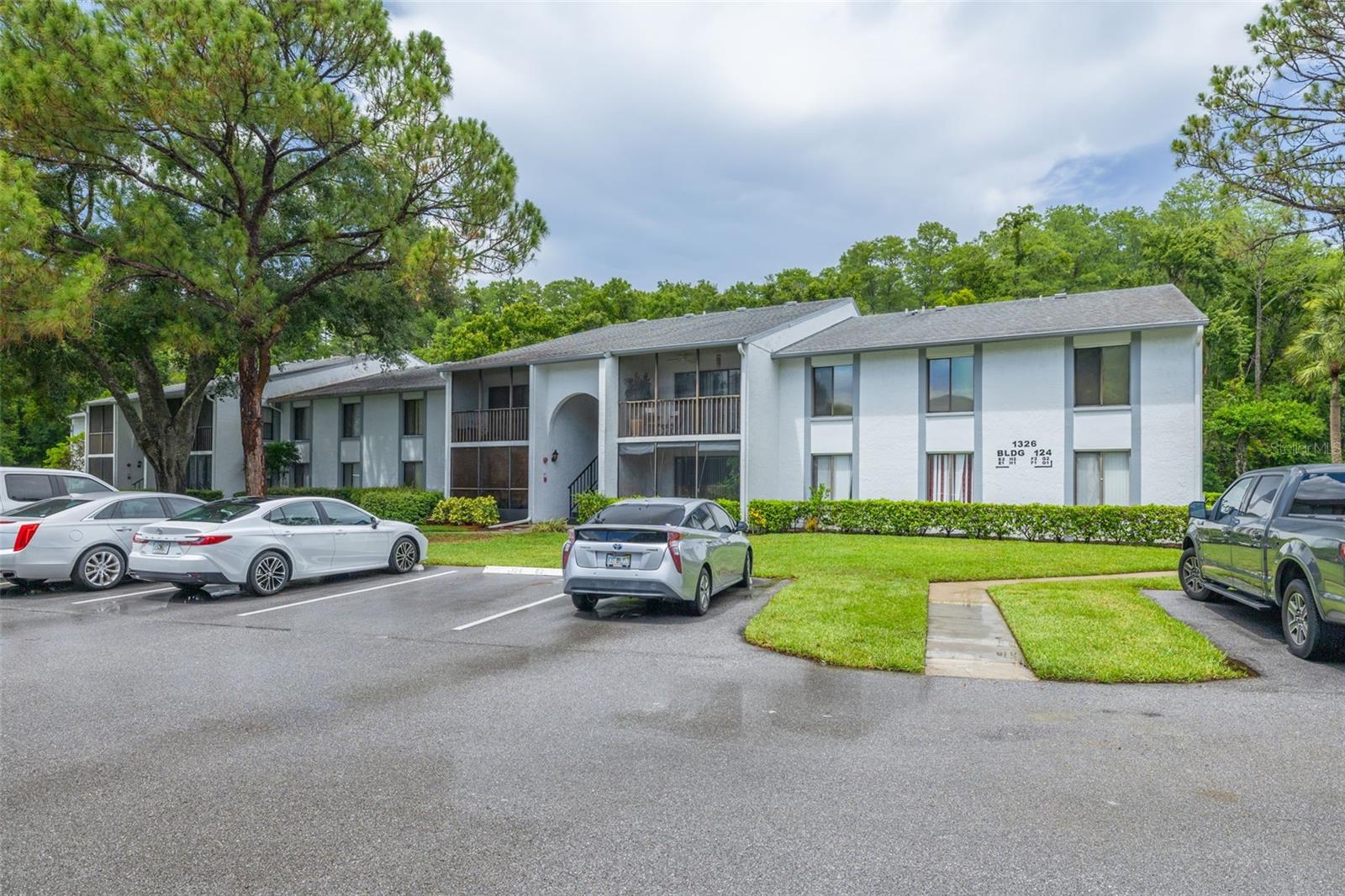 PINE RIDGE AT LAKE TARPON VILLAGE - Residential