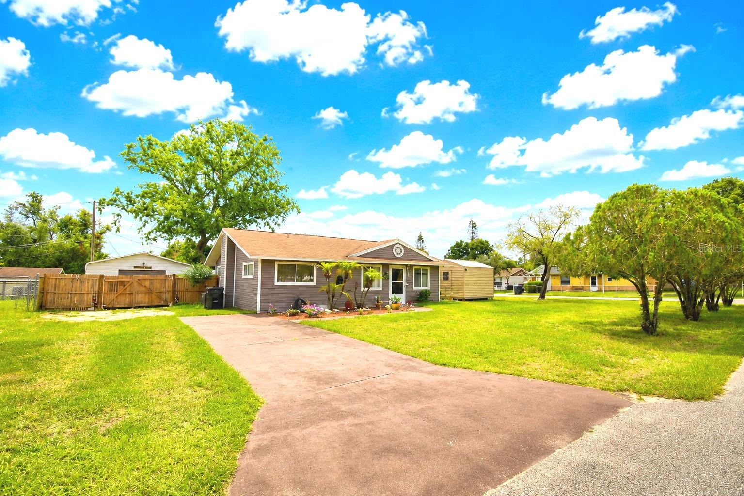 EAST PARK HEIGHTS - Residential