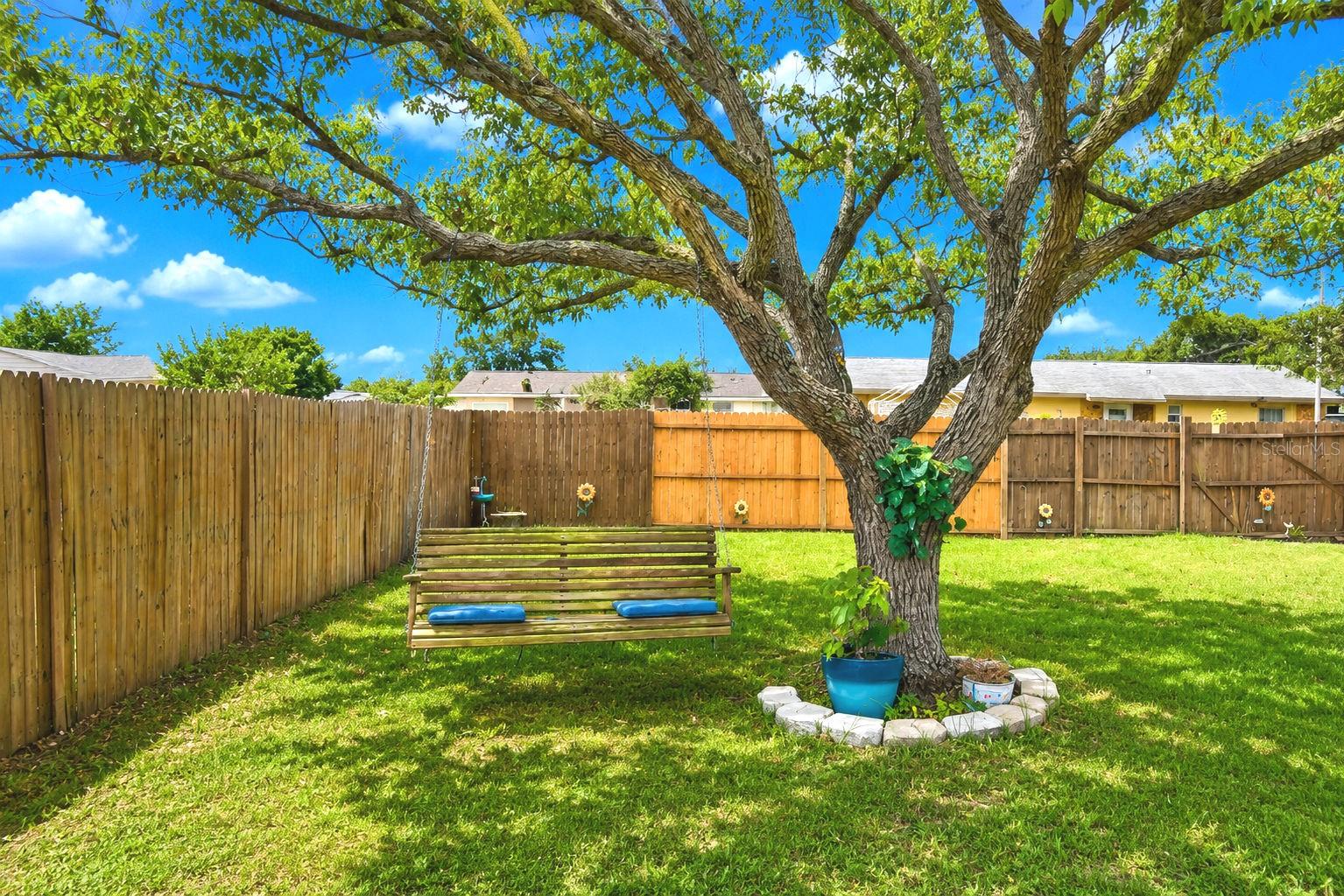 EAST PARK HEIGHTS - Residential