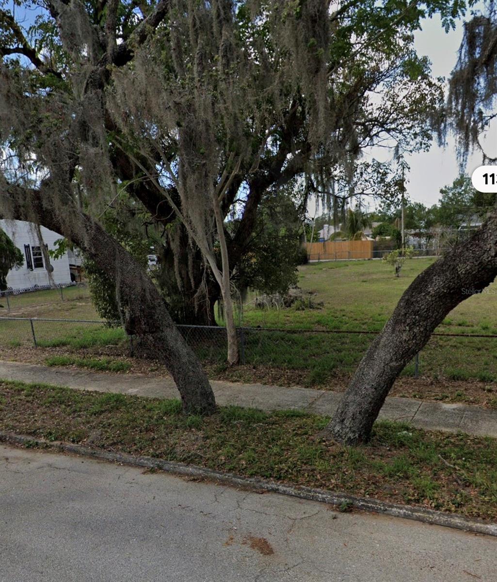 WOODLAWN TERRACE SUB - Land