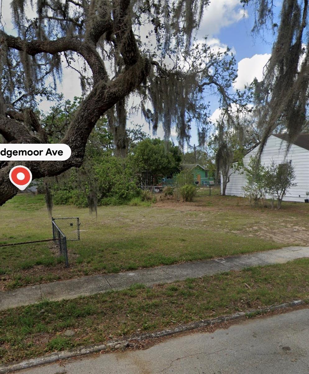 WOODLAWN TERRACE SUB - Land