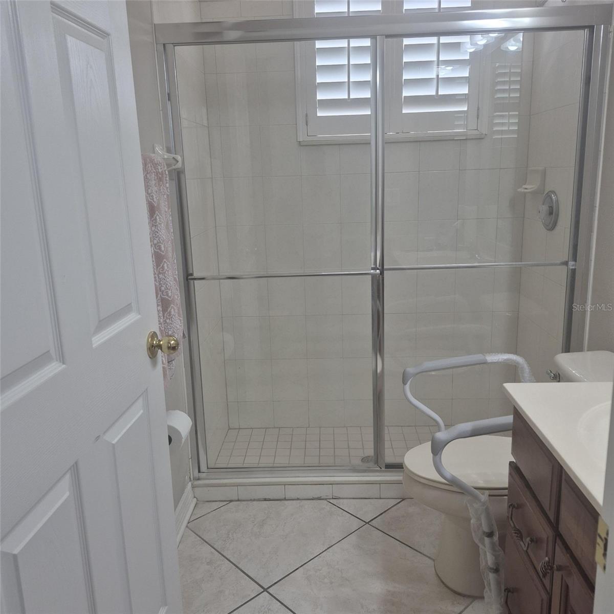 VISTA LAKES VILLAGE N-15 CARLISLE - Residential