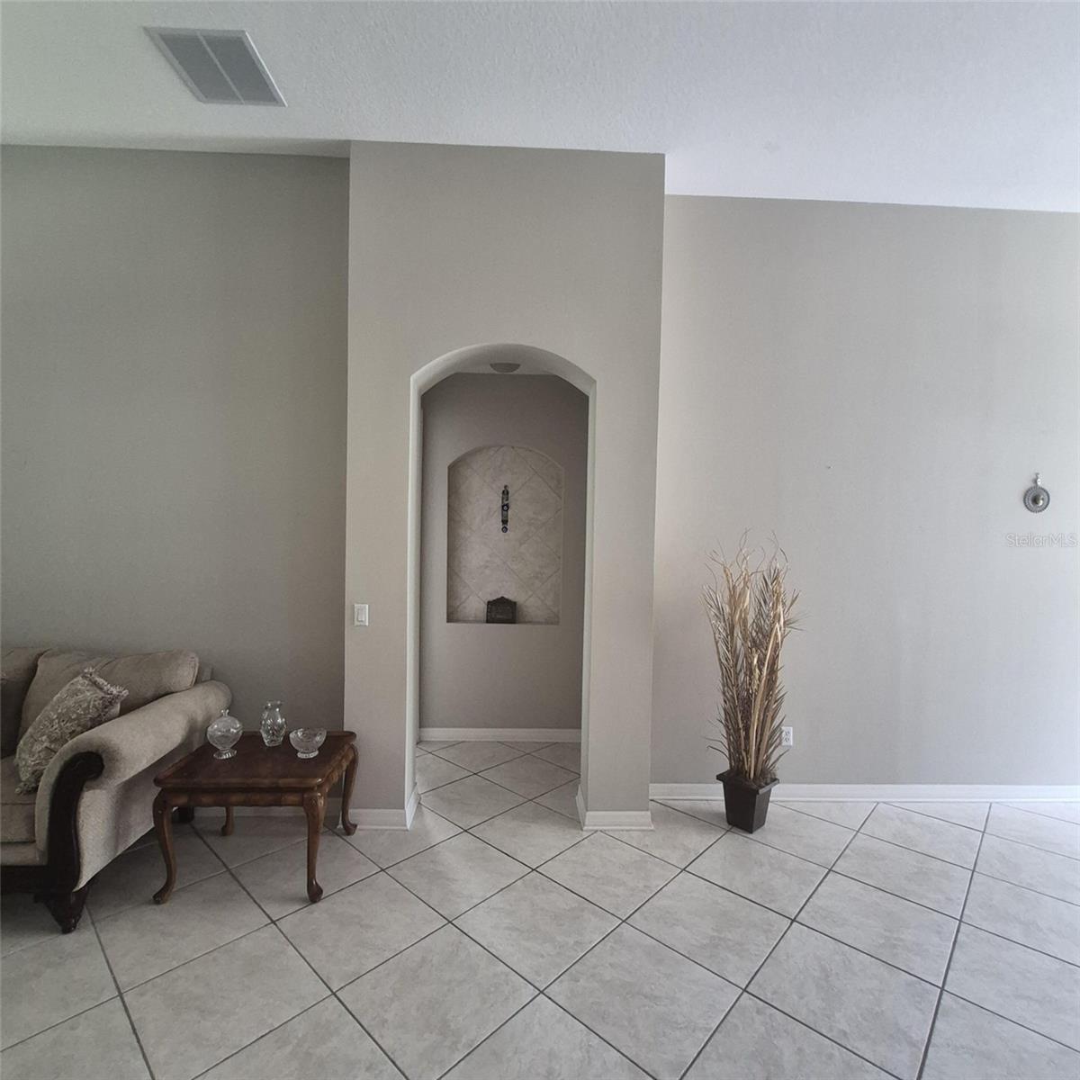 VISTA LAKES VILLAGE N-15 CARLISLE - Residential