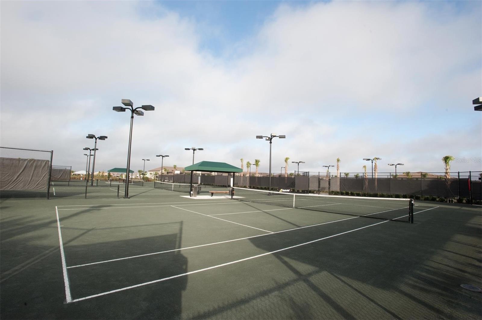 TERRACE VI AT LAKEWOOD NATIONAL PH I - Residential