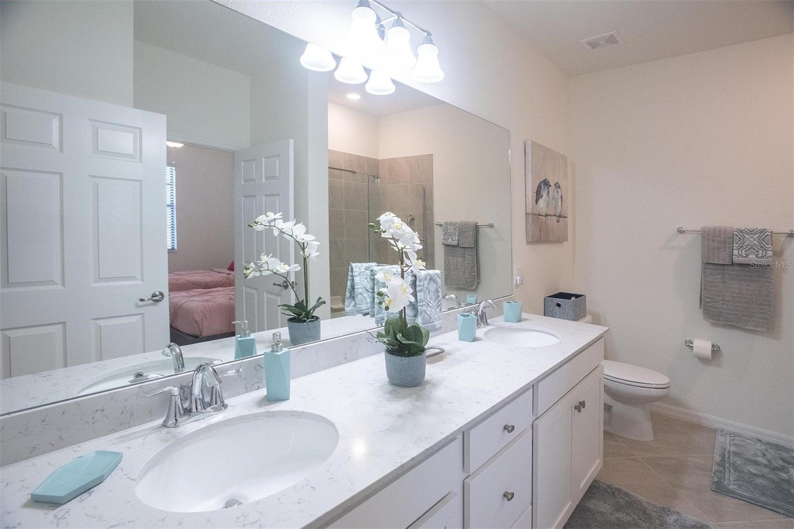 TERRACE VI AT LAKEWOOD NATIONAL PH I - Residential