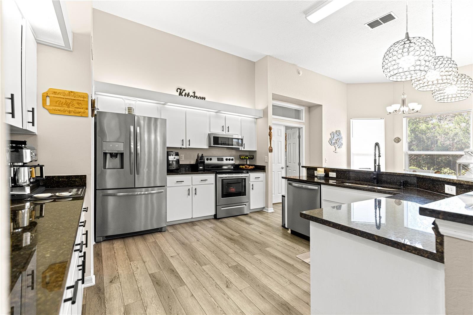 OAK RUN CRESCENT OAKS - Residential Lease