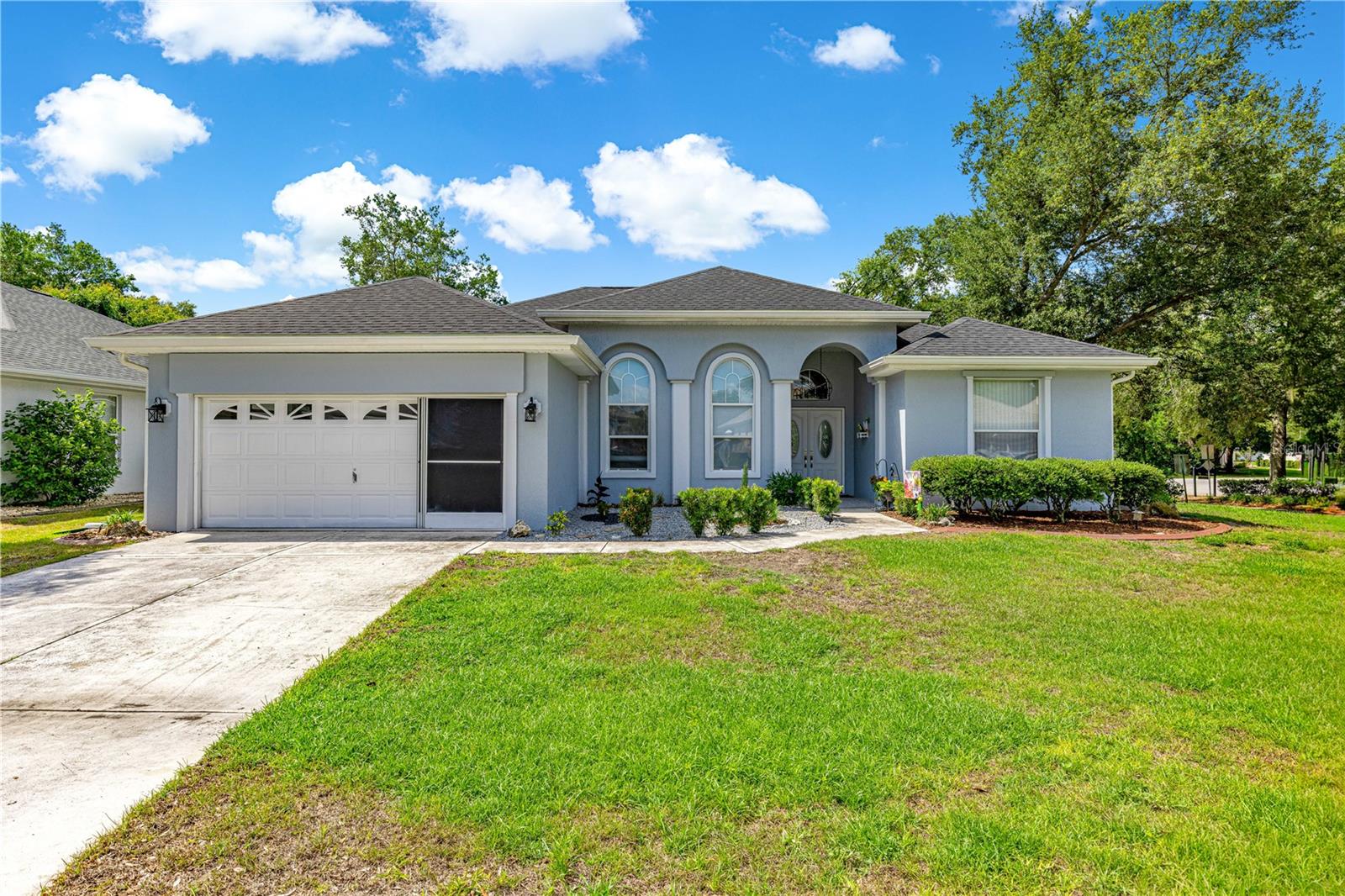 OAK RUN CRESCENT OAKS - Residential Lease