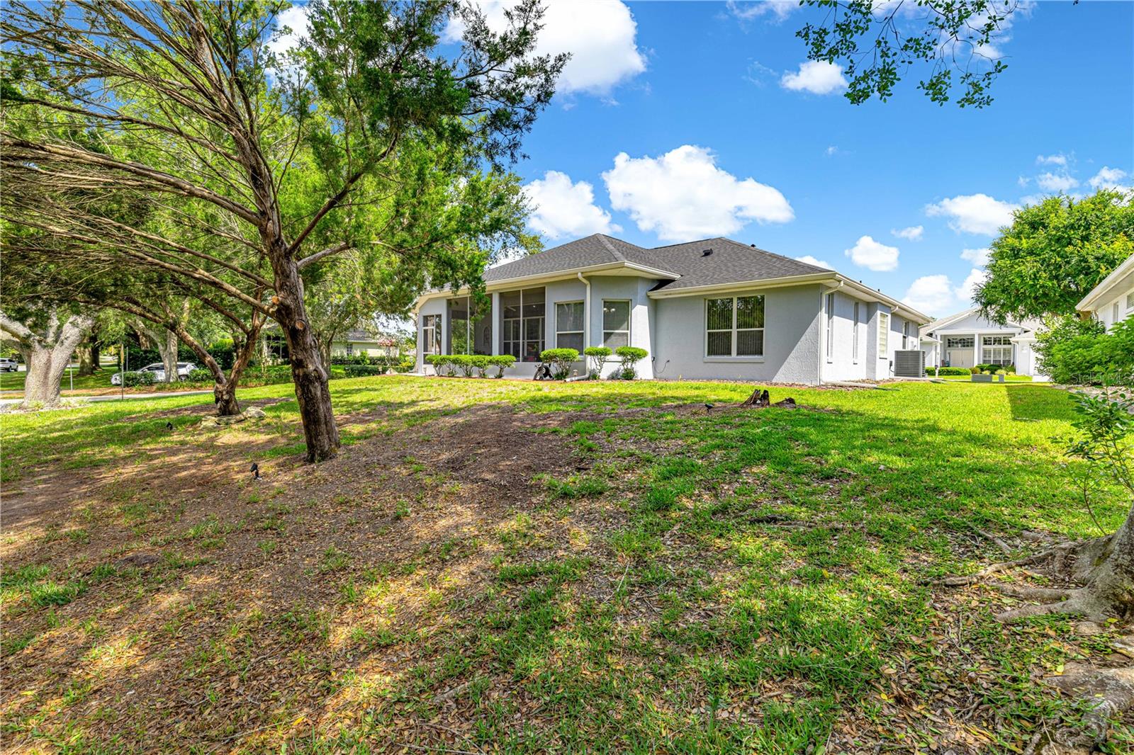 OAK RUN CRESCENT OAKS - Residential Lease