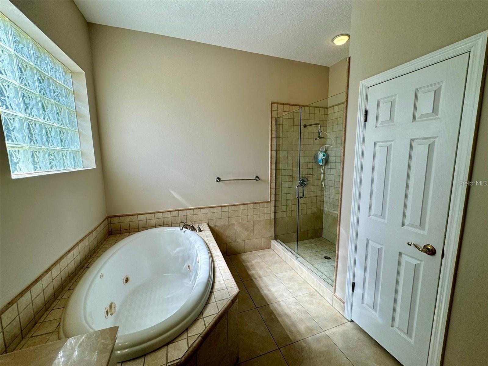 SHERRY BROOK LANE - Residential Lease