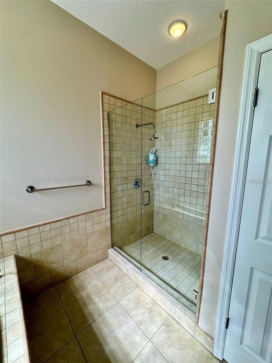 SHERRY BROOK LANE - Residential Lease