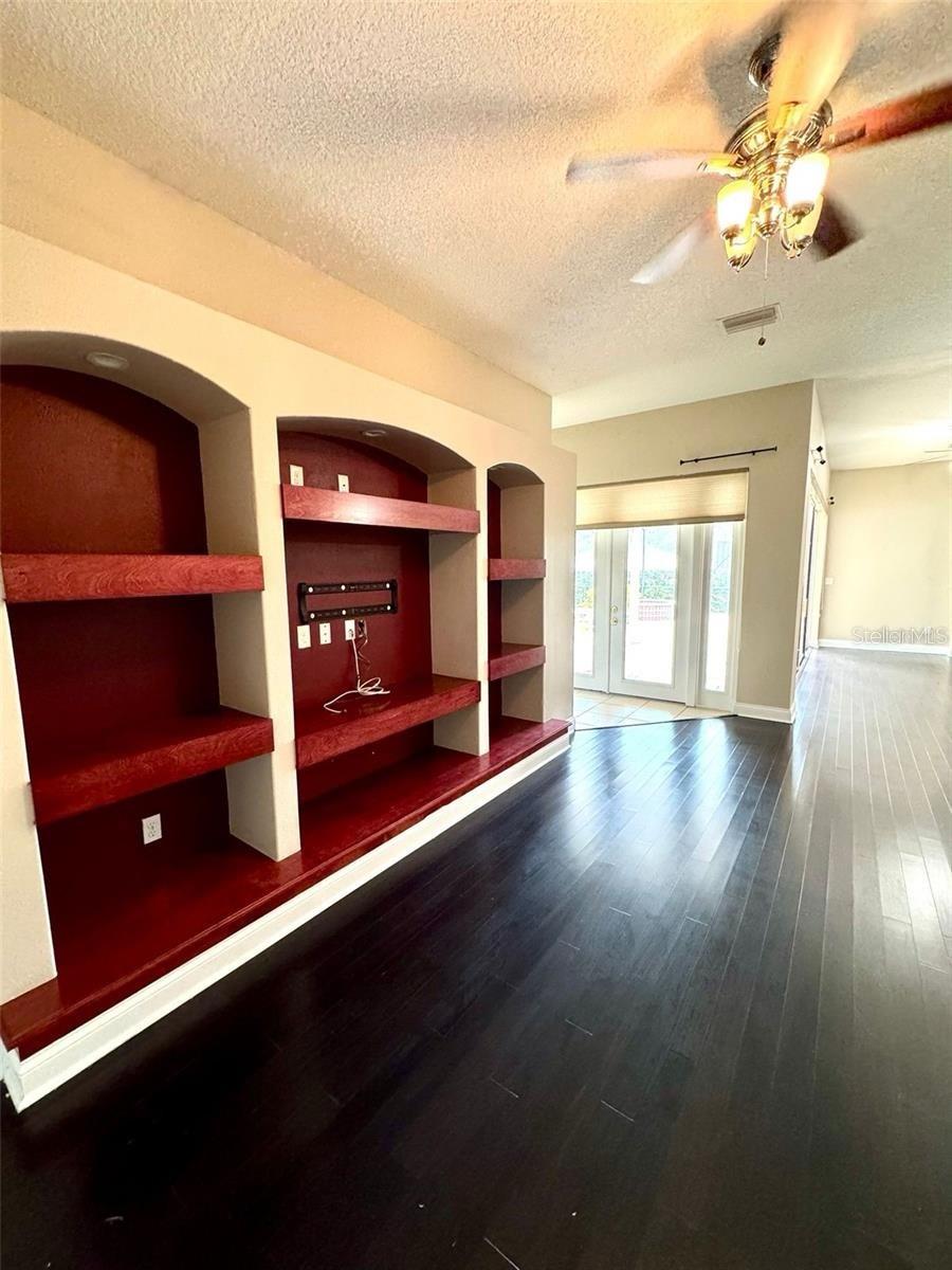 SHERRY BROOK LANE - Residential Lease