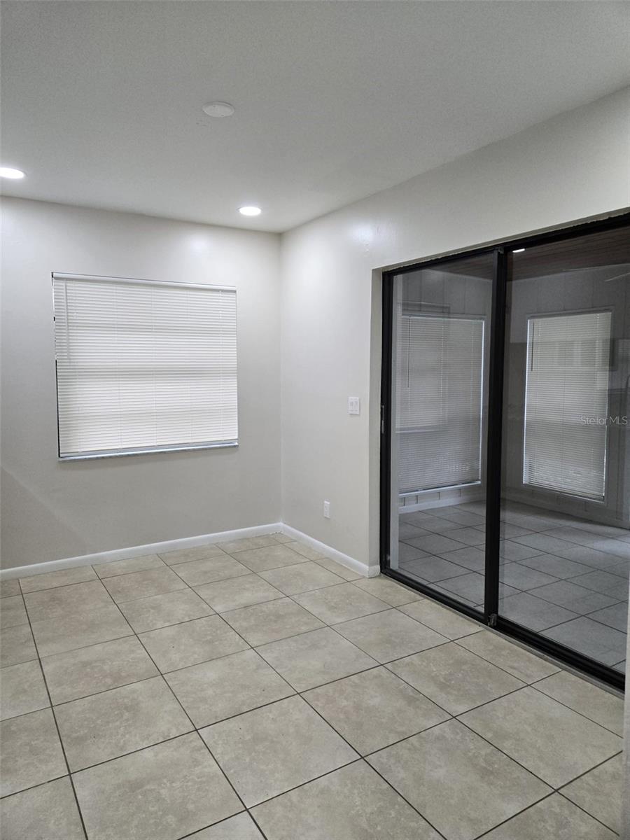NORTHDALE SEC J - Residential Lease