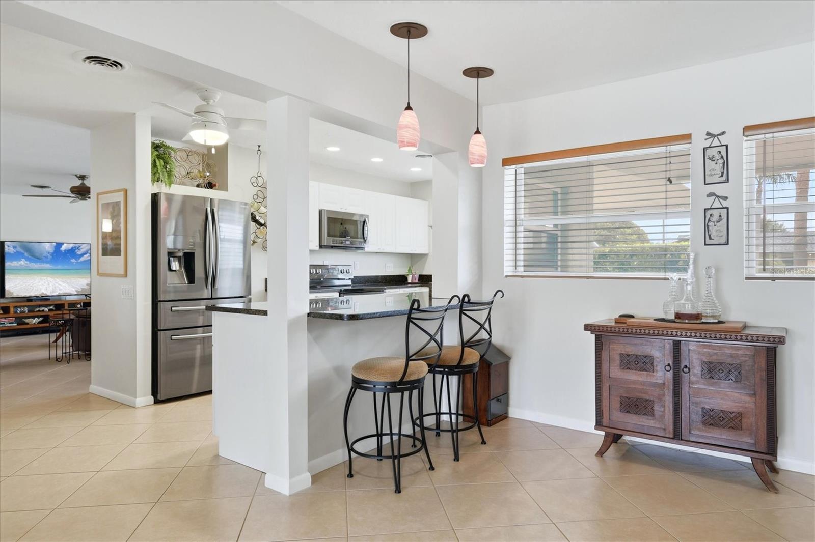 SOUTH GATE - Residential