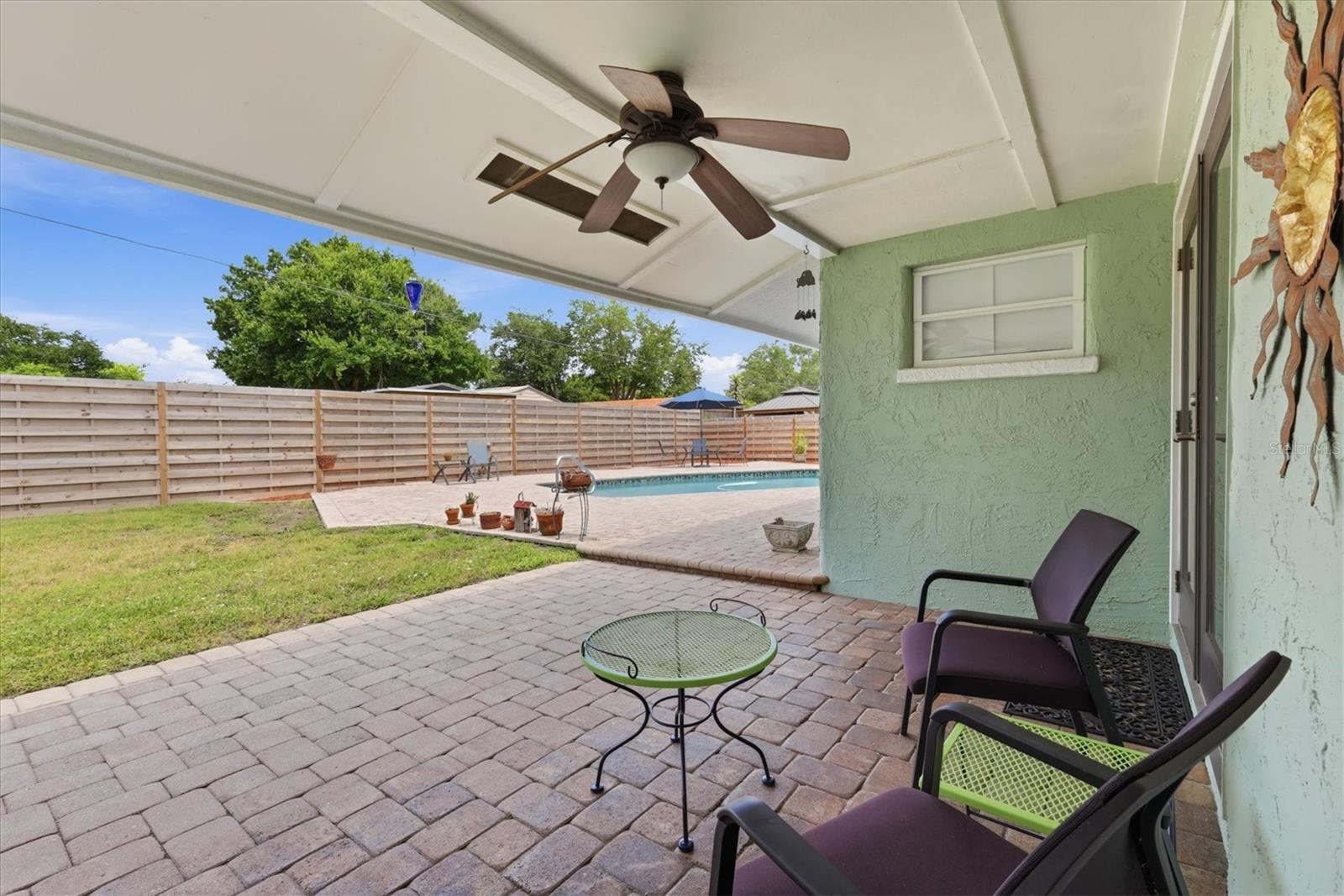 SOUTH GATE - Residential