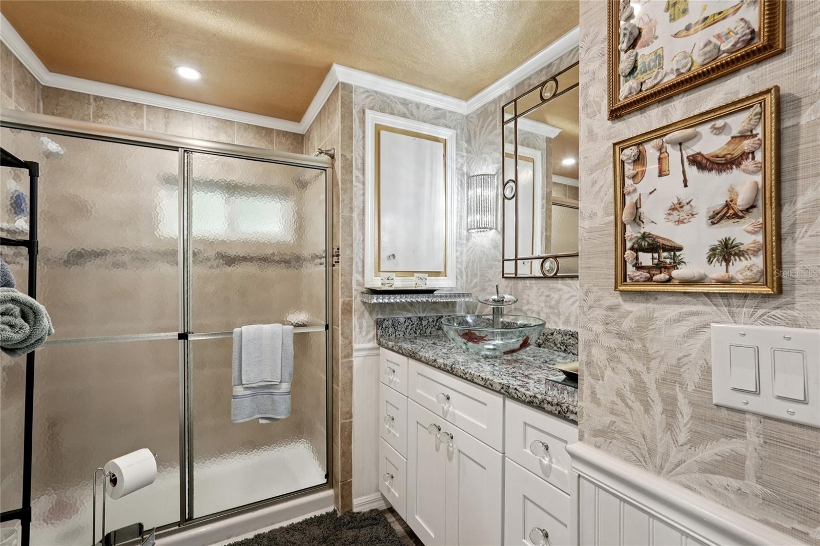 VENICE ISLE - Residential