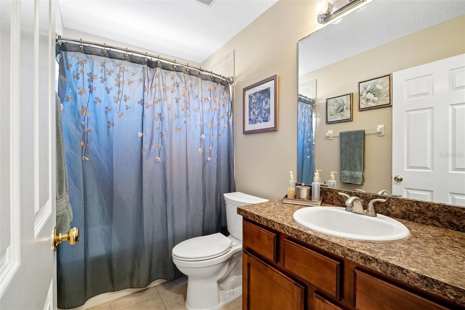 PALM COVE PH 2 - Residential