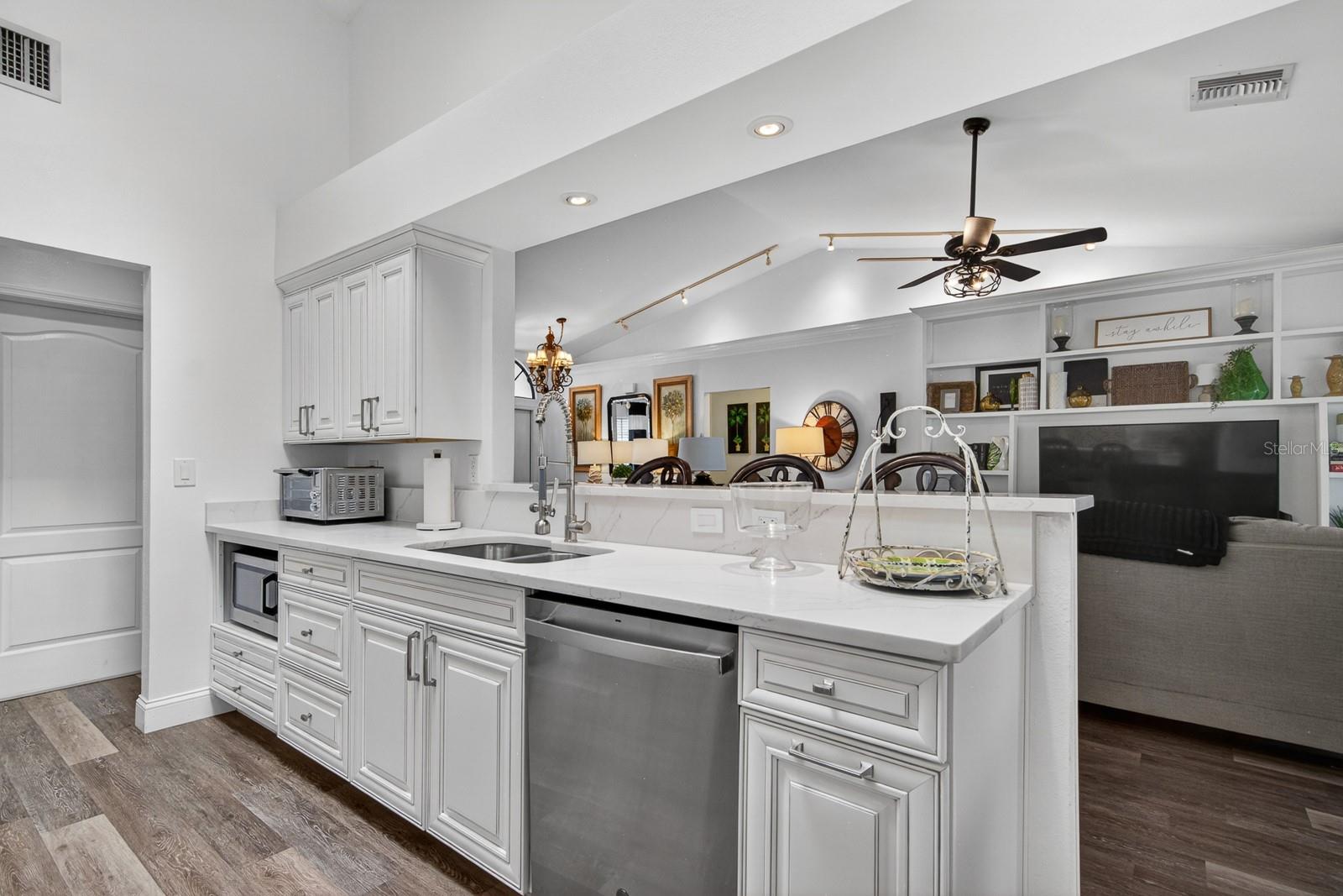 LAKE SHORE ESTATES 5TH ADD - Residential
