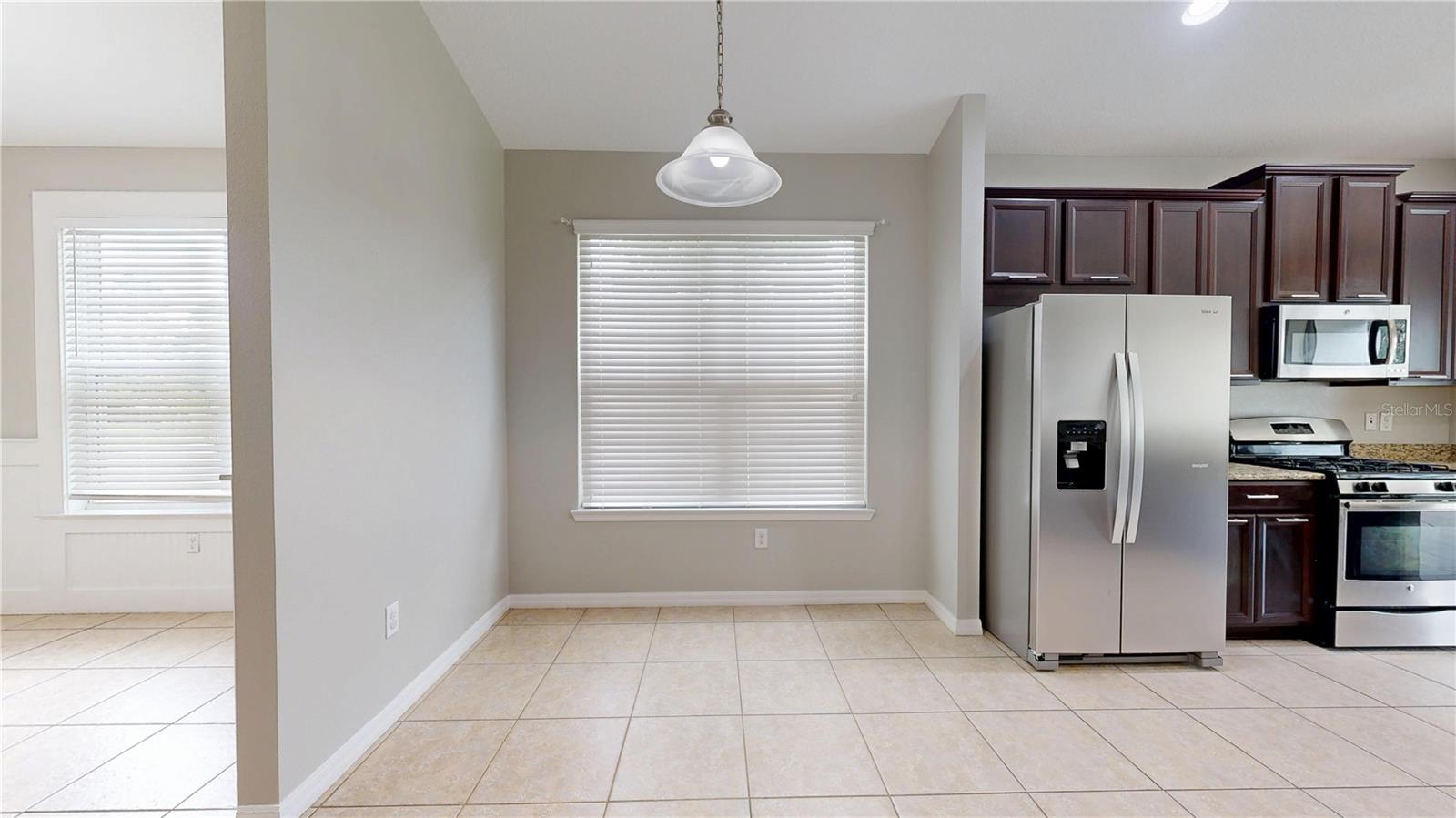 CONNERTON VILLAGE 2 PRCL 201 - Residential Lease