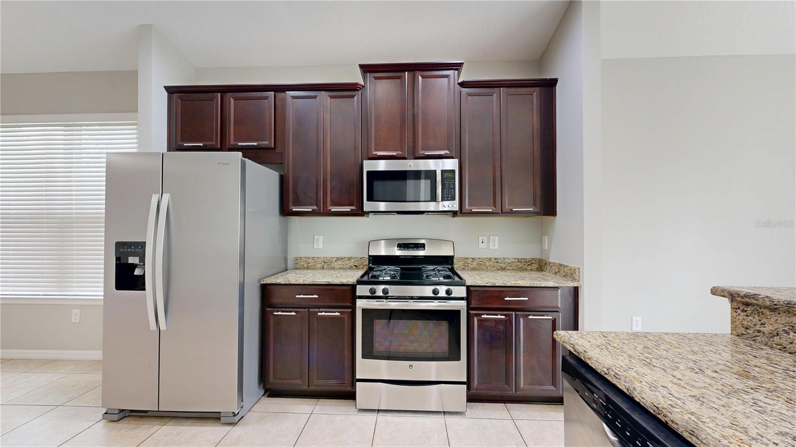CONNERTON VILLAGE 2 PRCL 201 - Residential Lease