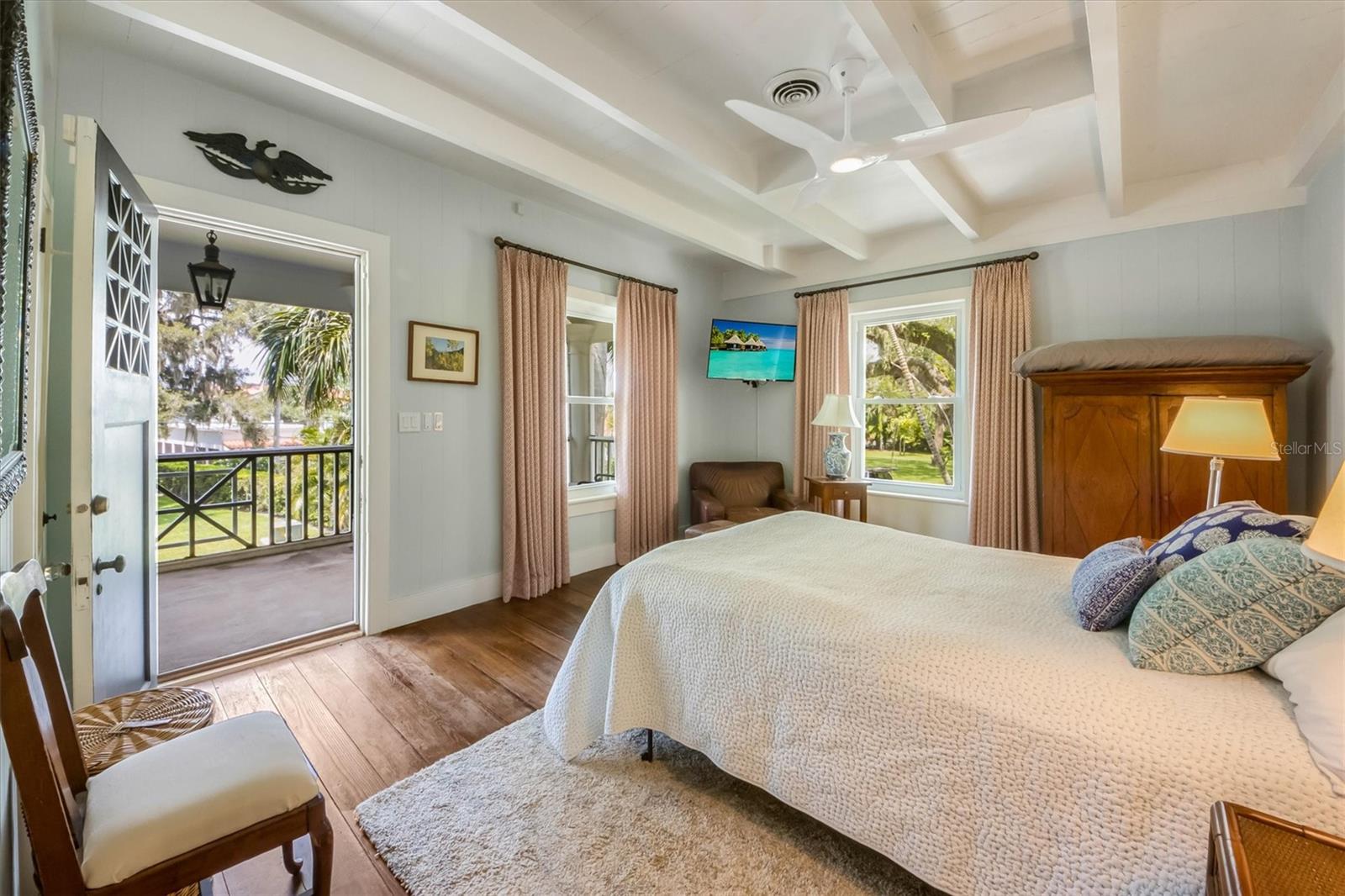BRADEN COURT - Residential