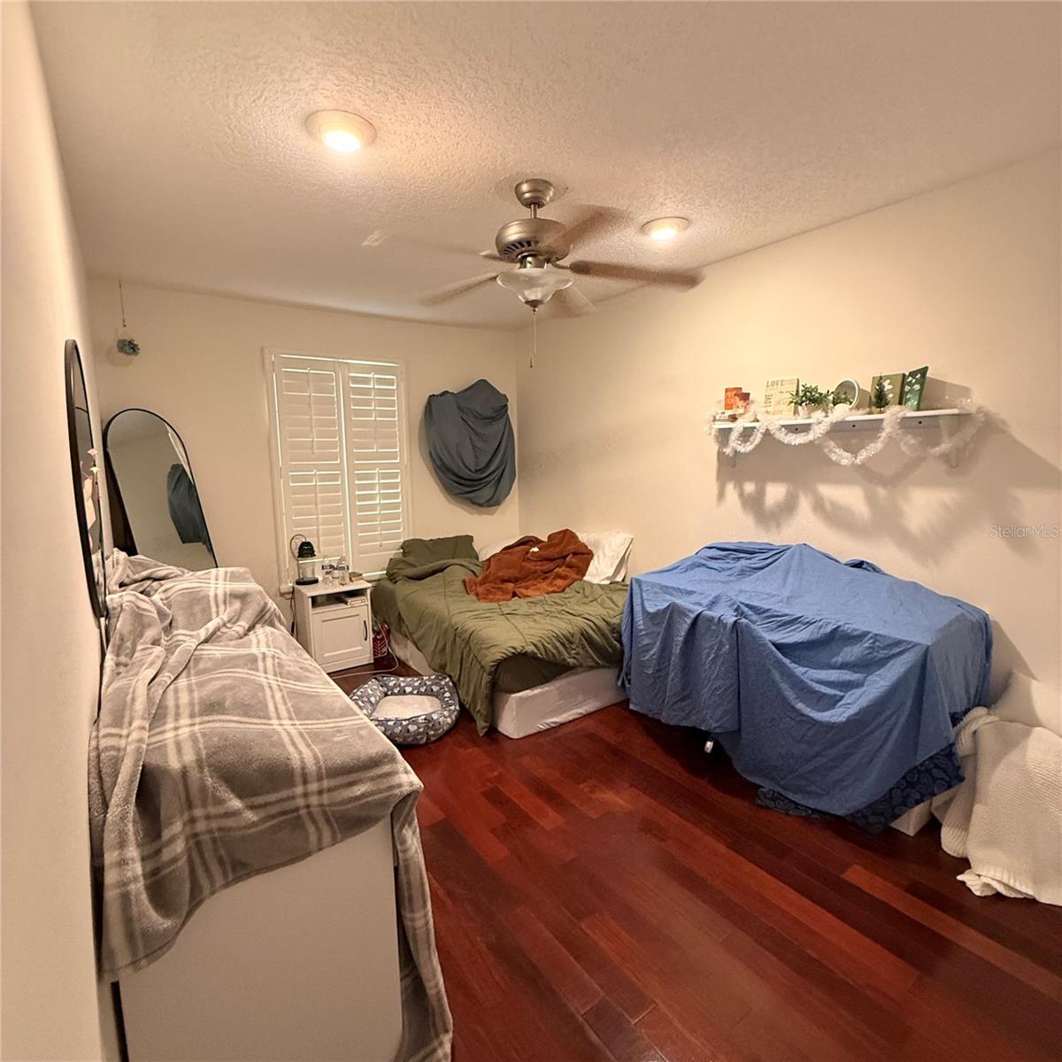 DEER RUN SPGS CONDO - Residential