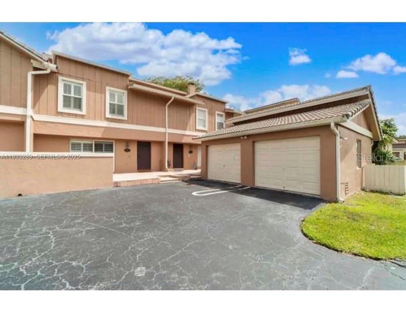 DEER RUN SPGS CONDO - Residential