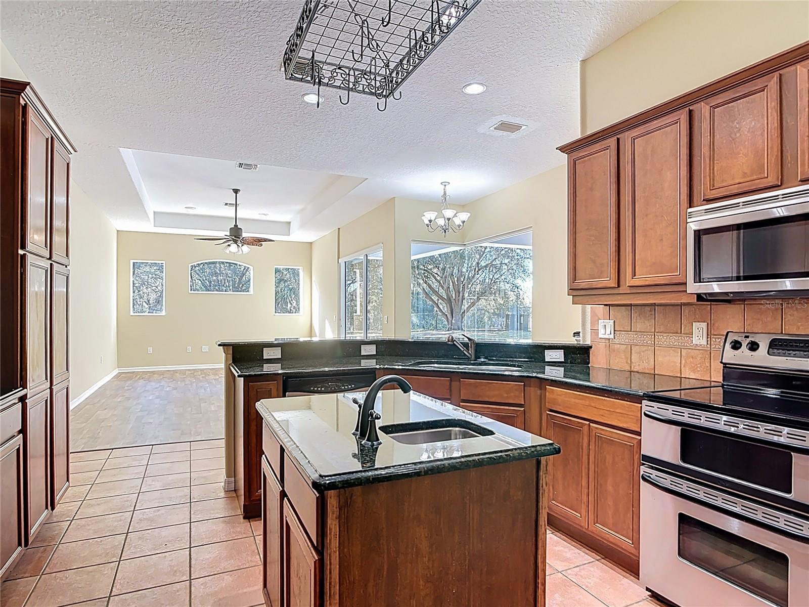 FRUITLAND PARK WINGSPREAD SUB - Residential