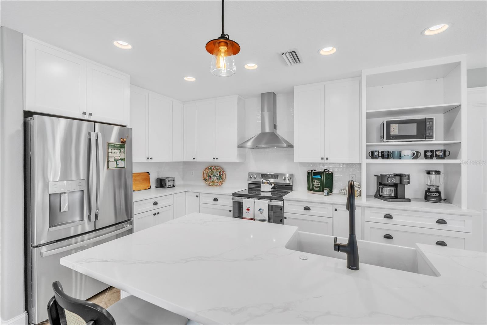 67TH COASTAL COTTAGES OR2448/1887 - Residential