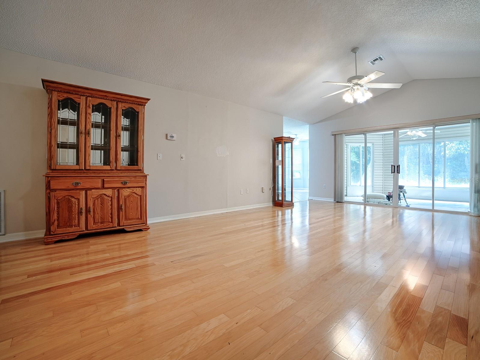 PENNBROOKE PH 01H - Residential