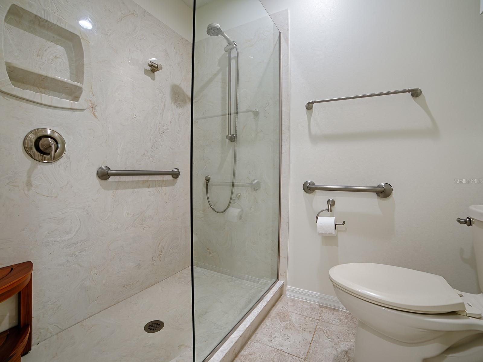 PENNBROOKE PH 01H - Residential